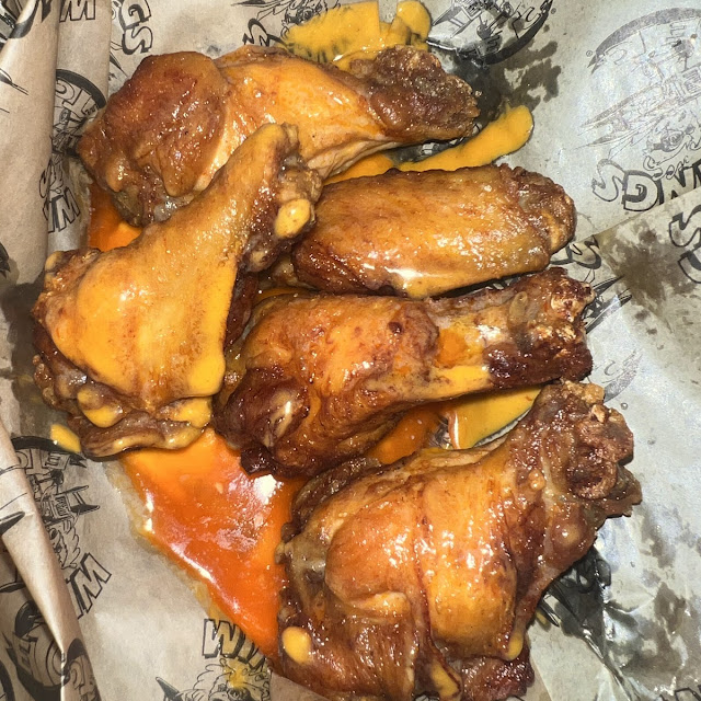 Traditional Wings with Honey Mustard Sauce