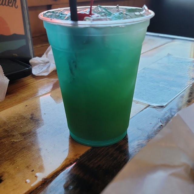 Pineapple Breeze
