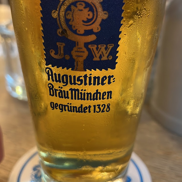 Augustiner Hell