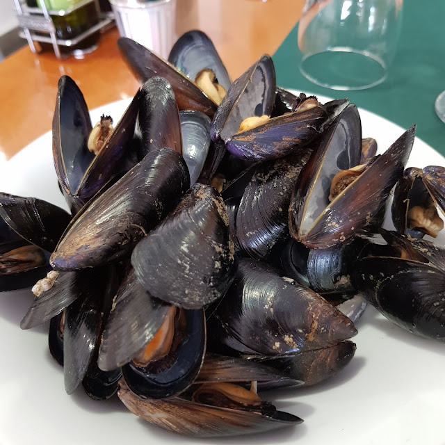 Mejillones Al Vapor