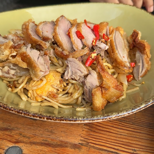 Crispy Duck Noodles