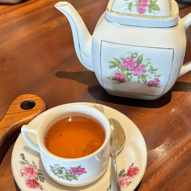 Teh Gulo Batu Panas
