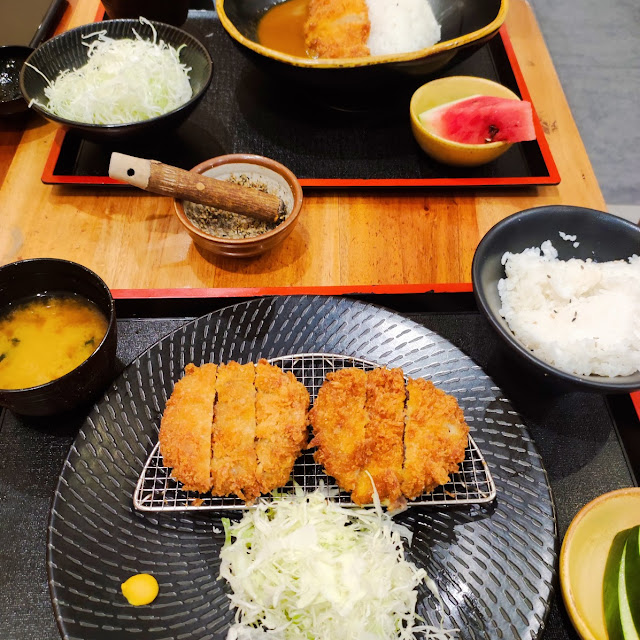 Menchi Katsu Set