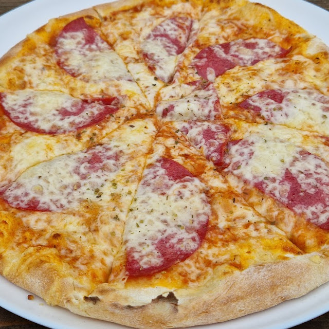 Pizza Salami
