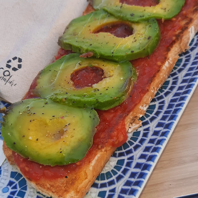 Tosta de Aguacate