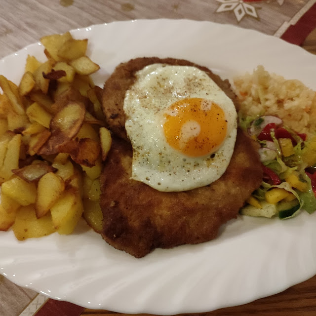 Schnitzel Mit Bratkartoffeln